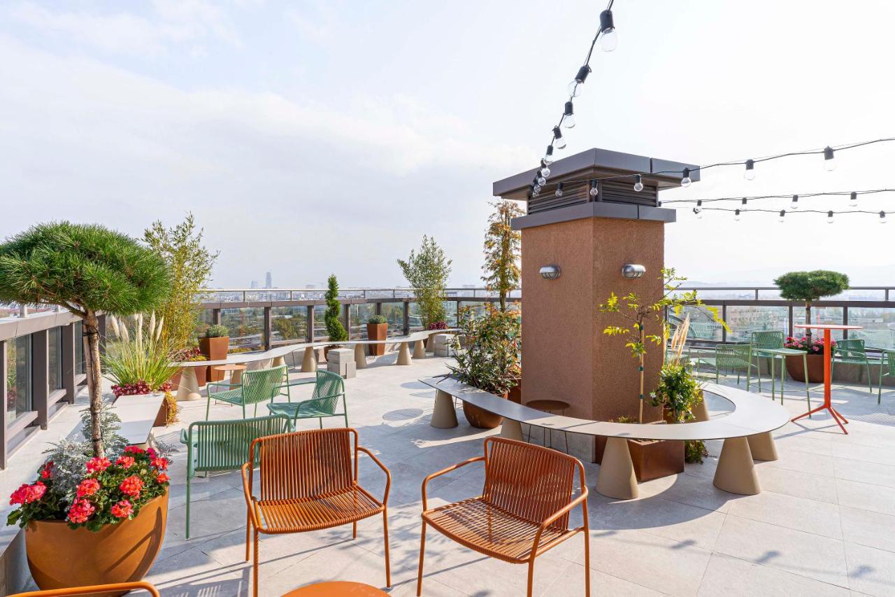 Wn Lab Hotel - Including Breakfast And Parking صوفيا المظهر الخارجي الصورة